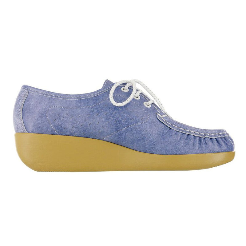 Women's Lattice 40 Slip On Loafer